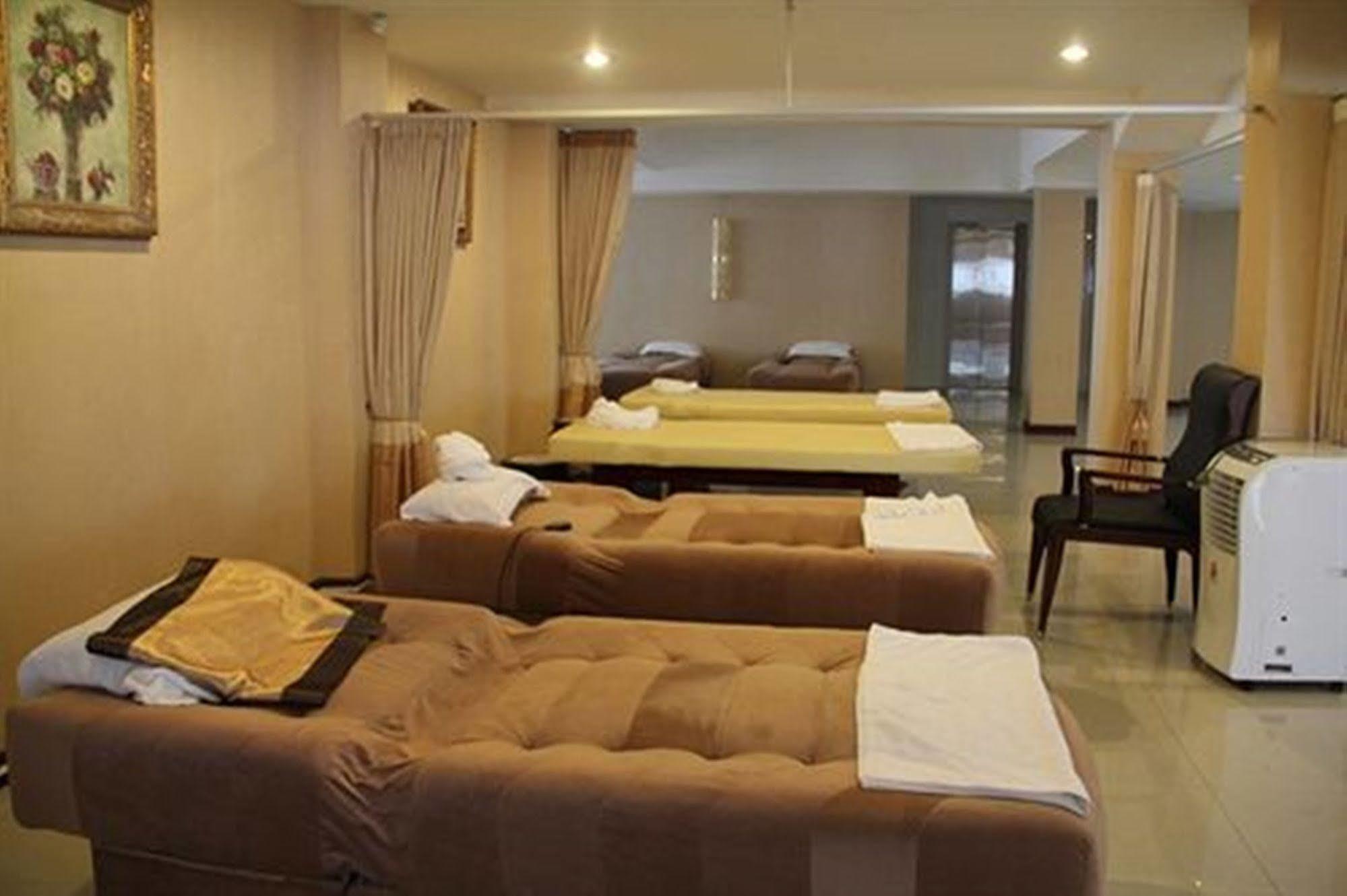 The Privi Suites Pattaja Kültér fotó