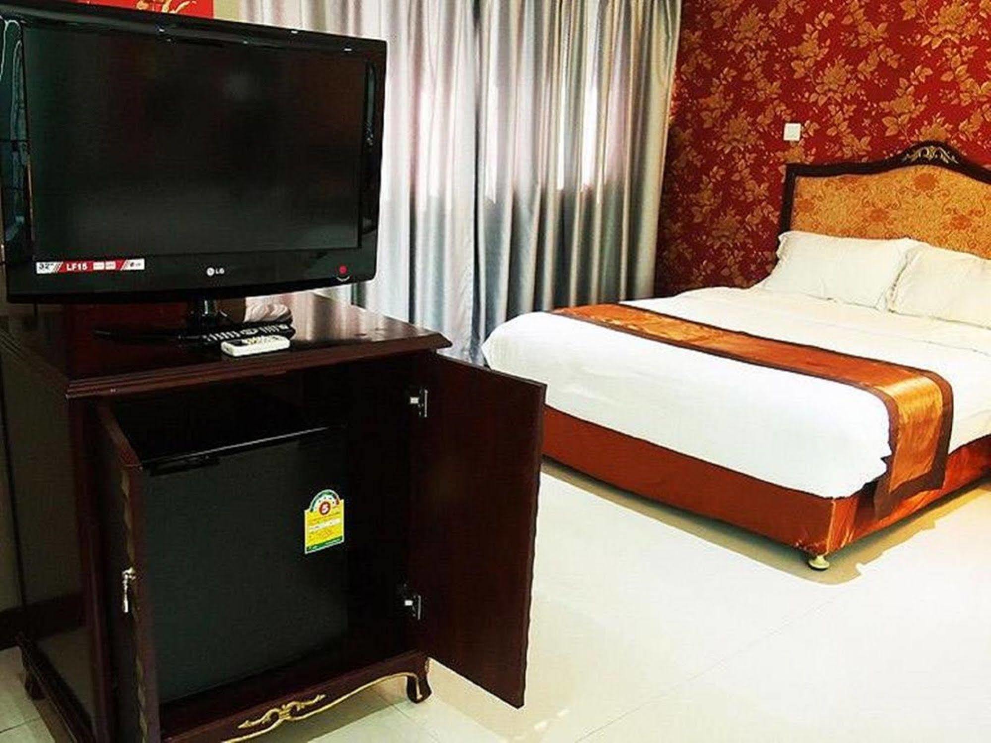The Privi Suites Pattaja Kültér fotó